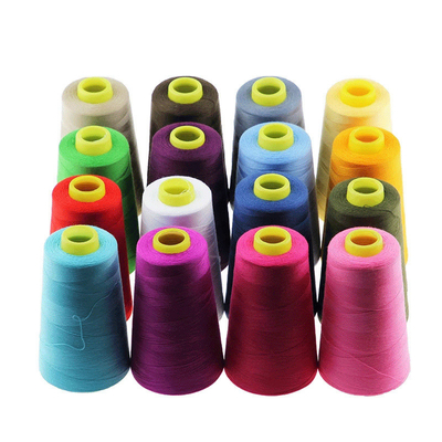 ในสต็อค ขายปลีก สีแข็ง สปัน 100% สายพอลิเอสเตอร์ สีที่แตกต่างกัน 40/2 สายเย็บพอลิเอสเตอร์
