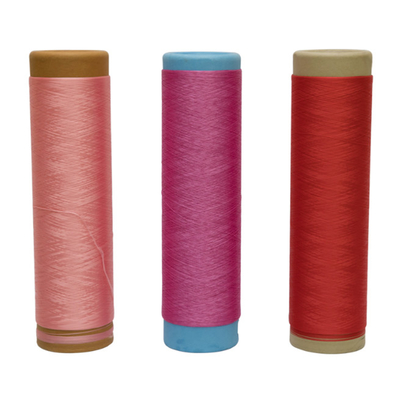 150D 300D สีสี 100% สายใยพอลิเอสเตอร์ สําหรับการผสมผ้า Overlock ถุงเท้า