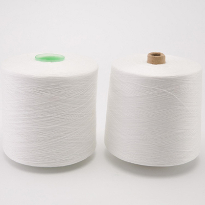 20S, 30S สีขาวแท้ S Twist yarn 100% โพลิเอสเตอร์ Core Spun yarn