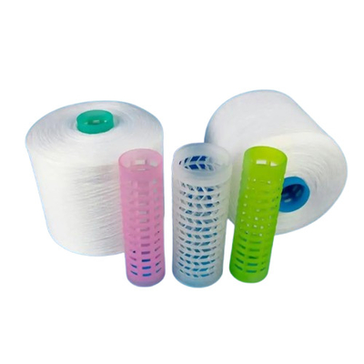 โรงงานราคาถูก 40/2 40/3 100% สปันโพลีเอสเตอร์ยาง สียางสําหรับเส้น